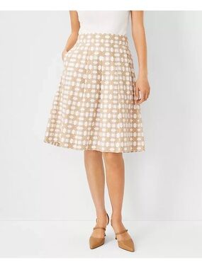 Ann Taylor Whiskey Cream Rattan Print Pleated A-Line Skirt Size: 8 Linen Blend